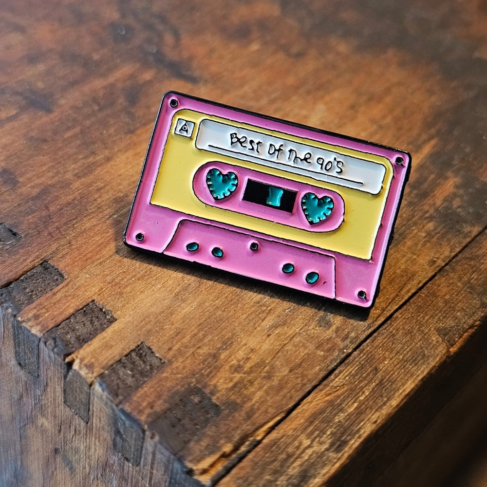 Enamel Pin Unisex OS Pink Best Of The 90s Cassette Tape Retro Heart